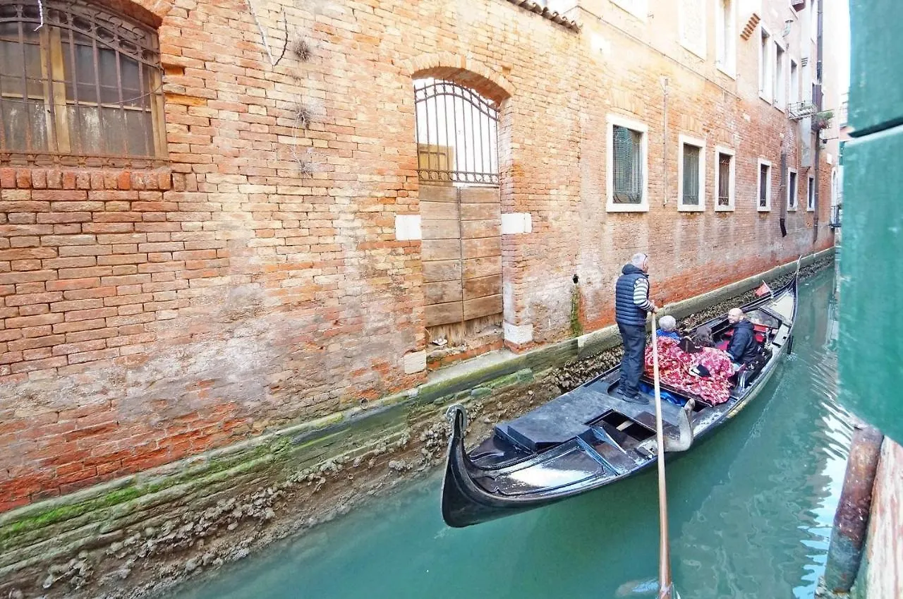 Gondola View Apartment Venedig 0*,  Italien