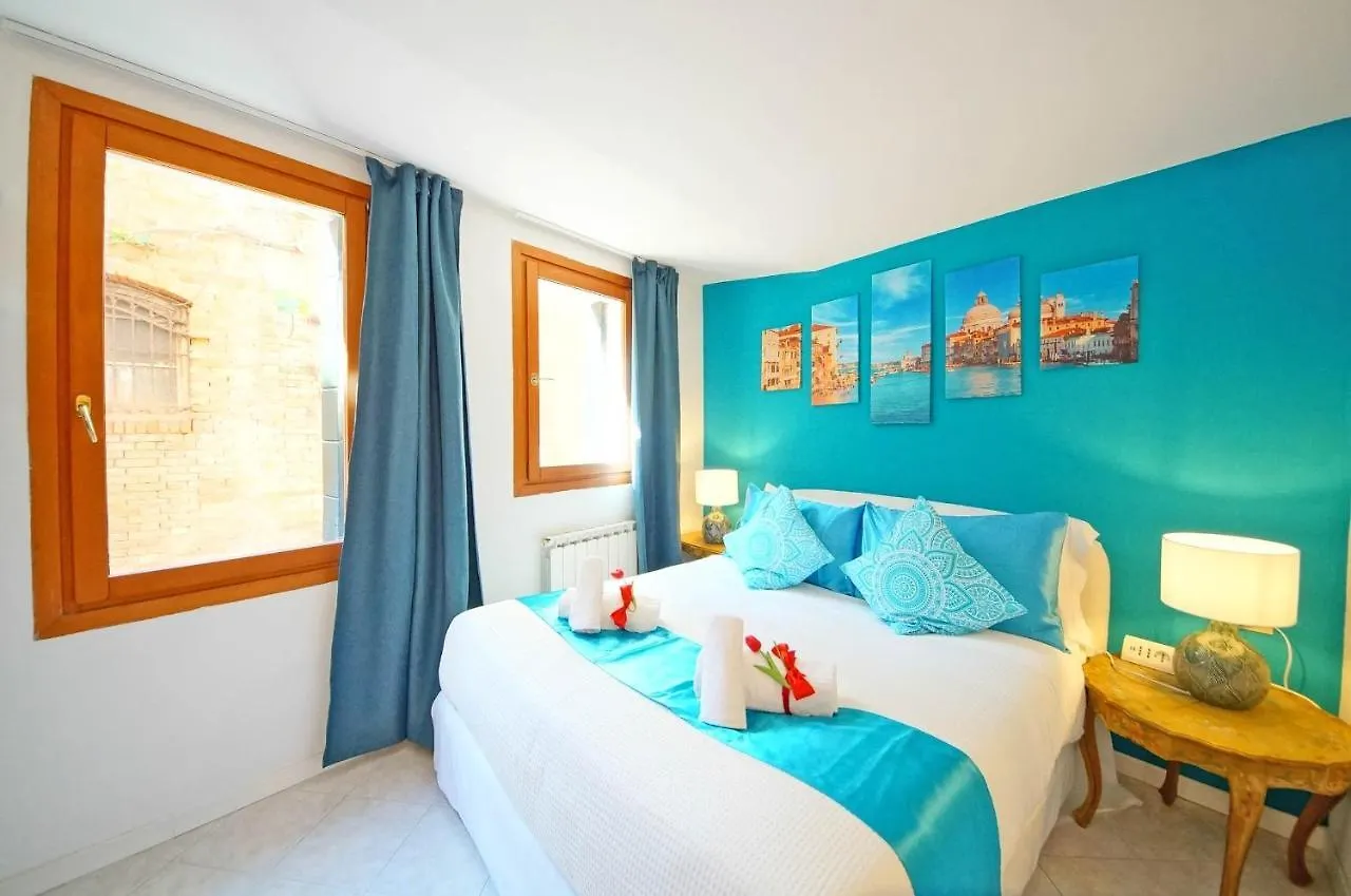 ונציה Gondola View Apartment
